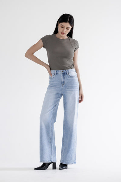 Super High Rise Straight Leg Blue Jeans