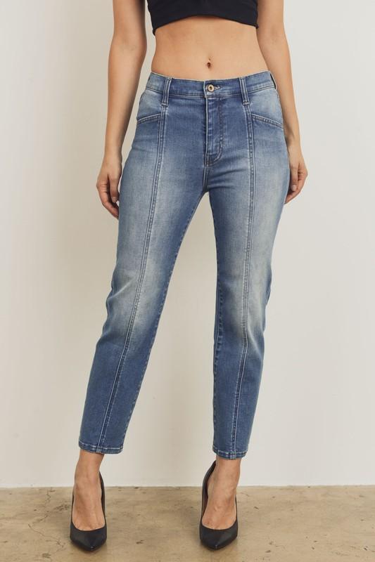 Karina Carpenter Jeans