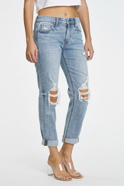 Low-rise girlfriend jeans