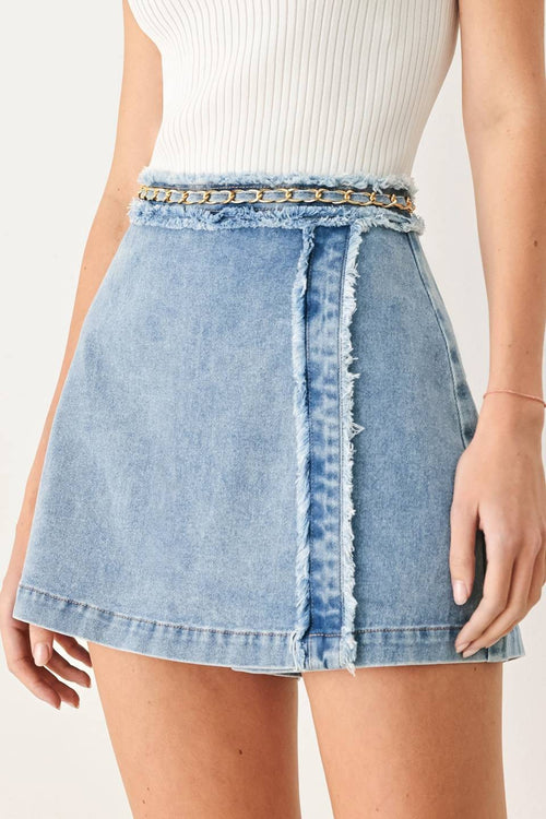 Light Denim Washed Skort w/ Frayed Detail